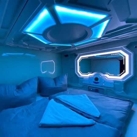 Space Night Capsule Hostel 베를린 외부 사진